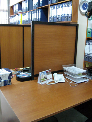 kancelarijski sto i kutak za rad
